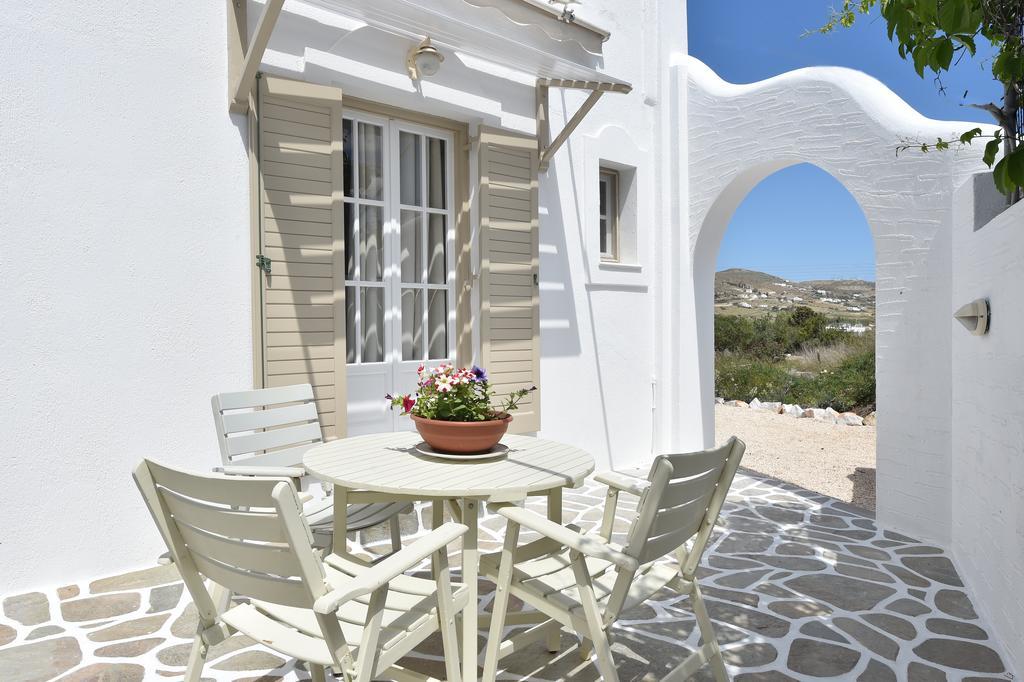 Vagia Calm House Apartment ปาริเกีย ภายนอก รูปภาพ