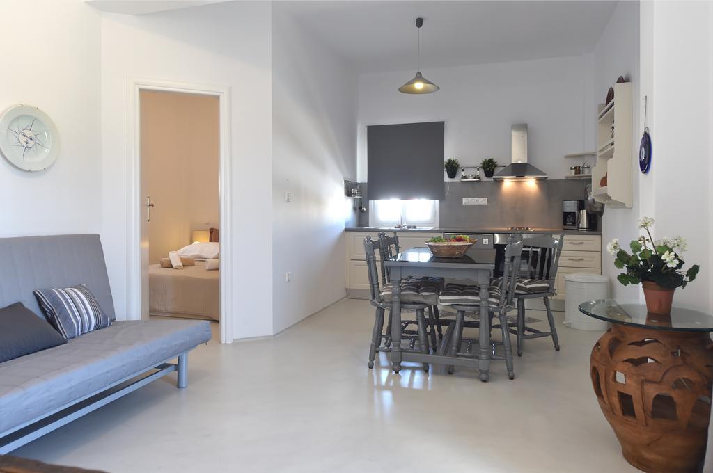 Vagia Calm House Apartment ปาริเกีย ภายนอก รูปภาพ